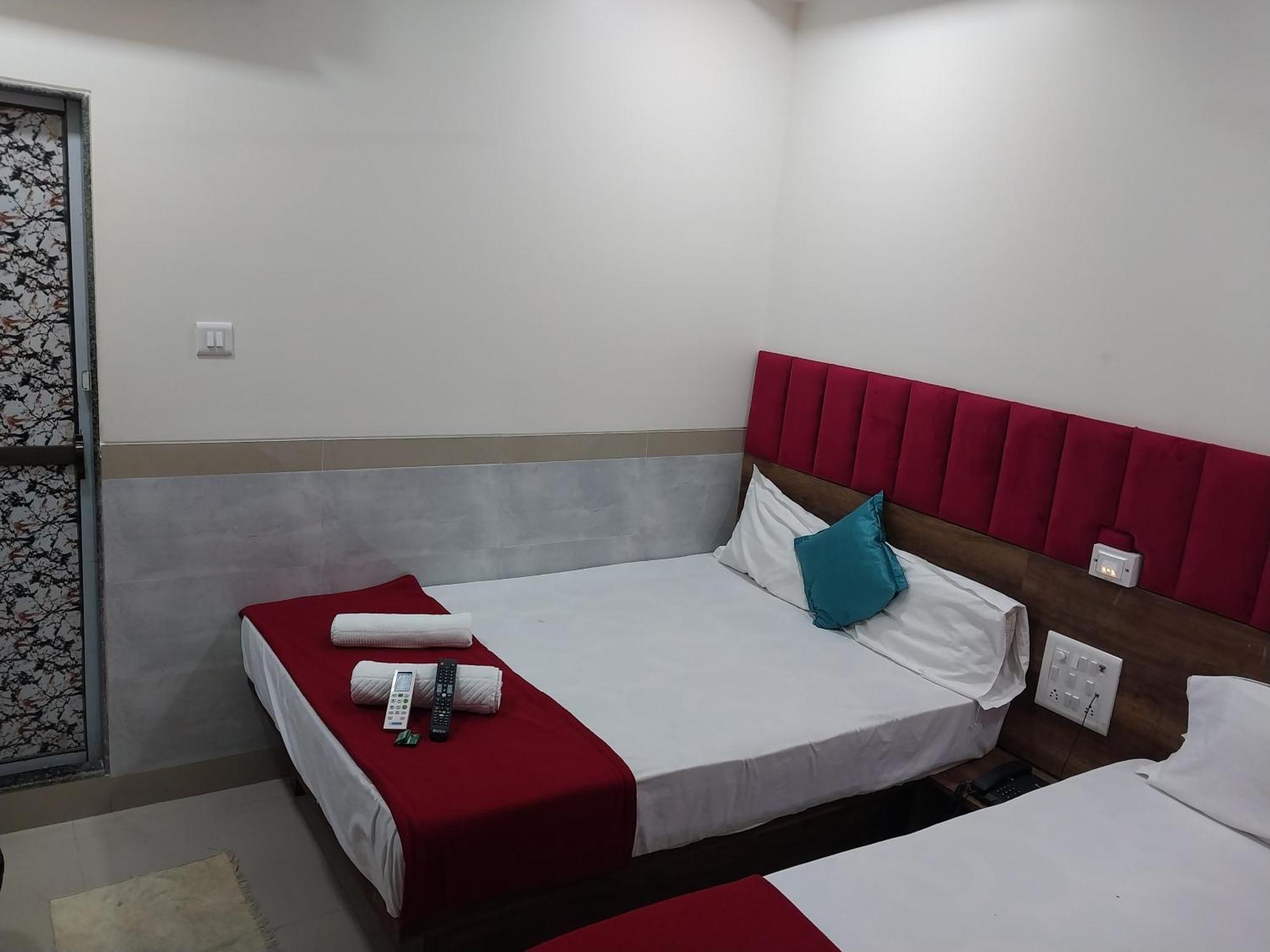 Hotel New Balaji Residency Bombaj Exteriér fotografie